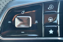 Vehicle Thumbnail 20