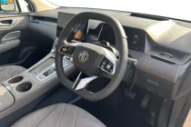 Vehicle Thumbnail 6