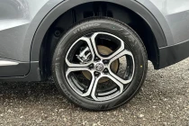 Vehicle Thumbnail 17
