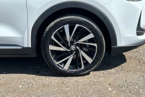 Vehicle Thumbnail 10
