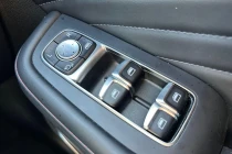 Vehicle Thumbnail 35