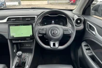 Vehicle Thumbnail 30