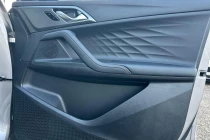 Vehicle Thumbnail 13