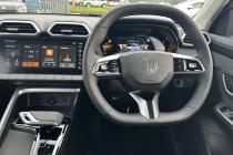 Vehicle Thumbnail 25