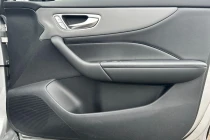 Vehicle Thumbnail 28