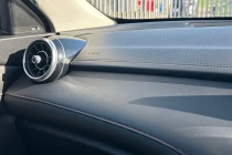 Vehicle Thumbnail 60