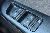 Vehicle Thumbnail 36