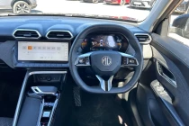 Vehicle Thumbnail 30