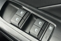 Vehicle Thumbnail 18