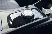 Vehicle Thumbnail 30