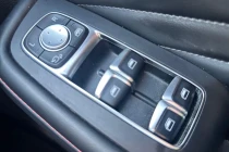 Vehicle Thumbnail 36