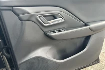 Vehicle Thumbnail 14