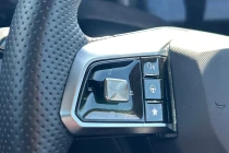 Vehicle Thumbnail 32