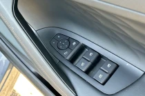 Vehicle Thumbnail 36