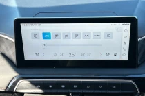 Vehicle Thumbnail 24