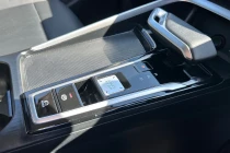 Vehicle Thumbnail 60