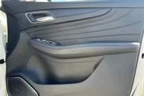 Vehicle Thumbnail 56