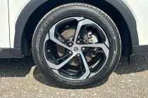Vehicle Thumbnail 10
