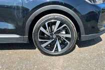 Vehicle Thumbnail 10