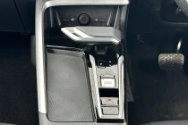 Vehicle Thumbnail 34