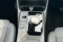 Vehicle Thumbnail 34