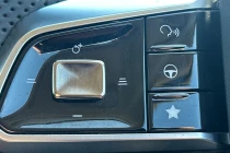 Vehicle Thumbnail 32