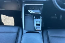 Vehicle Thumbnail 34