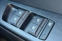 Vehicle Thumbnail 36
