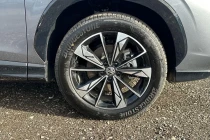 Vehicle Thumbnail 15