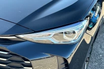 Vehicle Thumbnail 25