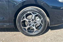 Vehicle Thumbnail 10