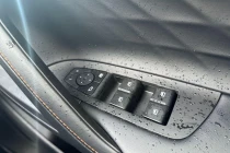 Vehicle Thumbnail 14
