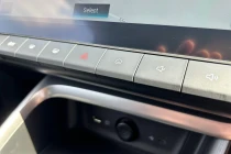 Vehicle Thumbnail 12