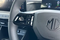 Vehicle Thumbnail 12