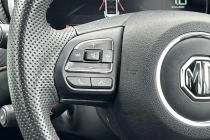 Vehicle Thumbnail 32
