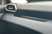 Vehicle Thumbnail 9