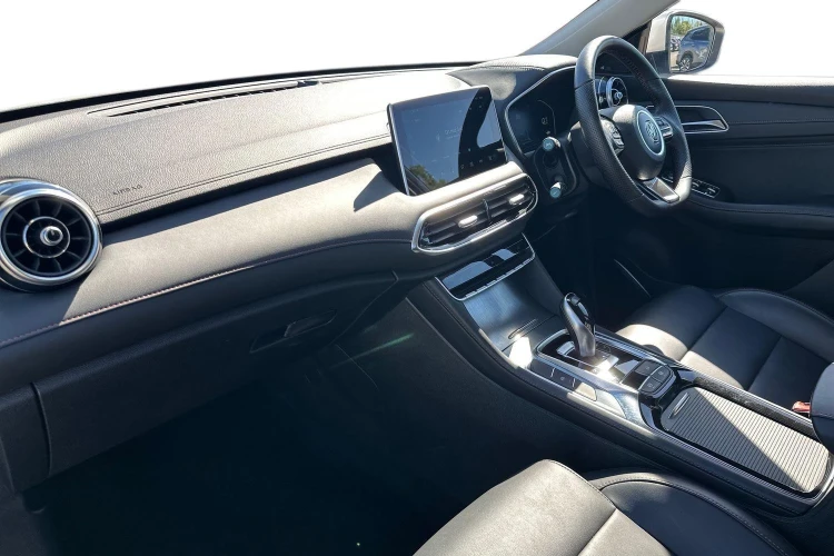 Vehicle Image - 2