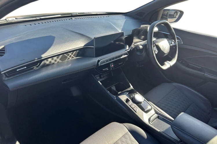 Vehicle Image - 2