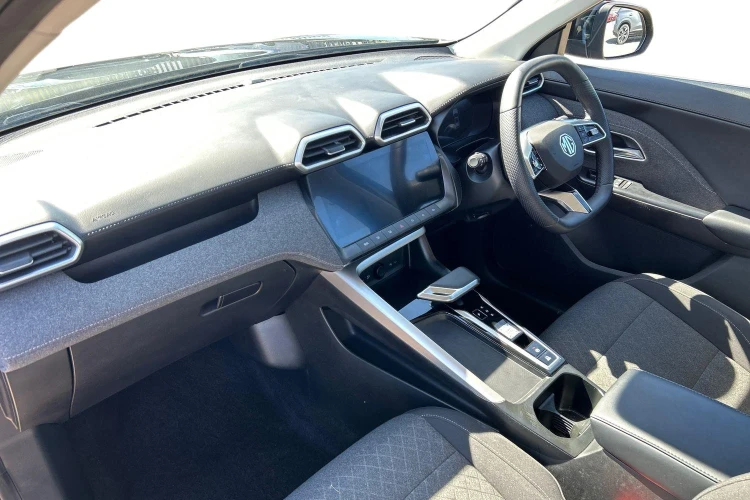 Vehicle Image - 2