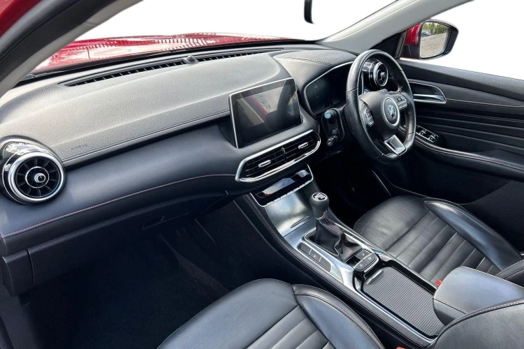 Vehicle Image - 3