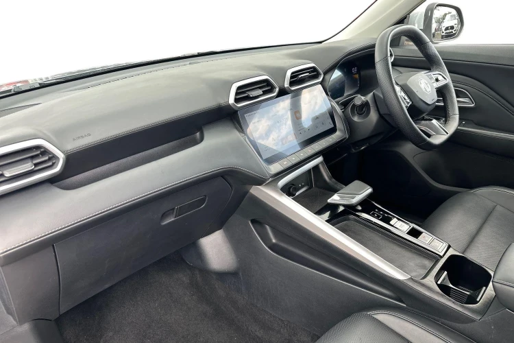Vehicle Image - 3