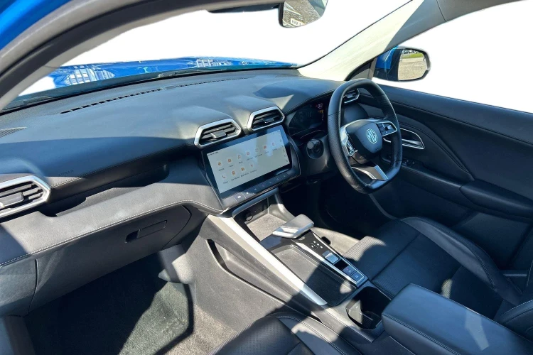 Vehicle Image - 2