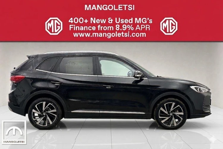 Vehicle Image - 3