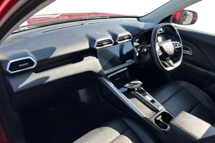 Vehicle Image - 3