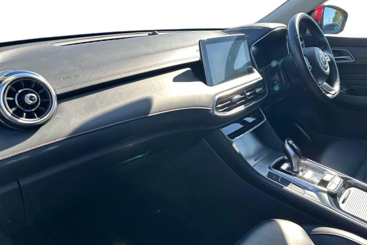 Vehicle Image - 2