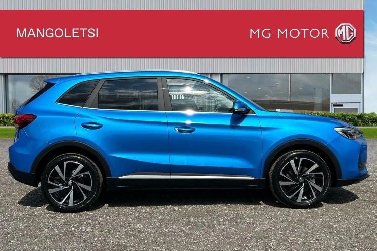 Vehicle Image - 3