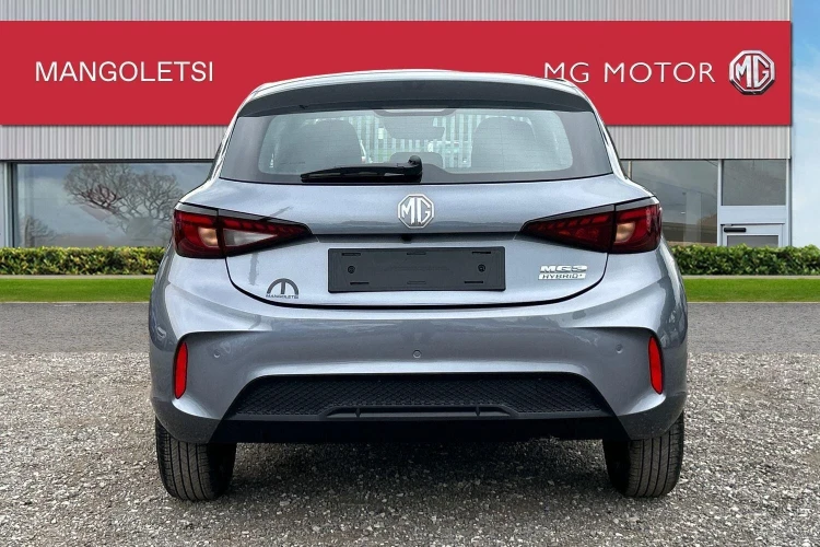 Vehicle Image - 3