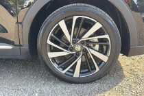 Vehicle Thumbnail 5