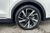 Vehicle Thumbnail 5