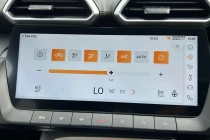 Vehicle Thumbnail 12
